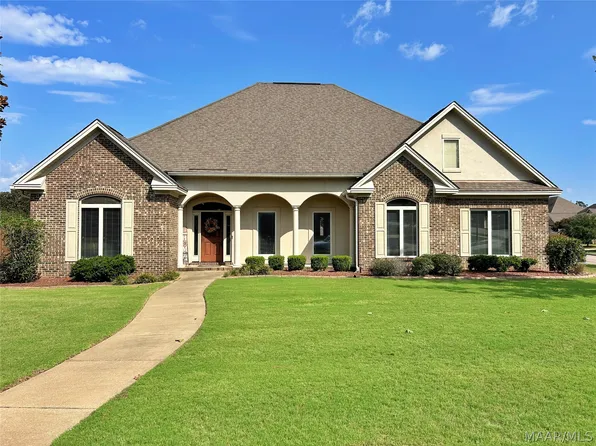 499 Weatherby Trl, Prattville, AL 36067