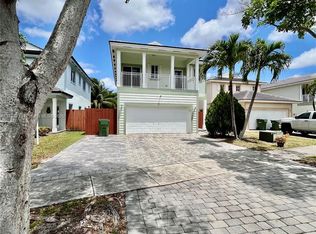 3141 NE 3rd Dr, Homestead, FL 33033