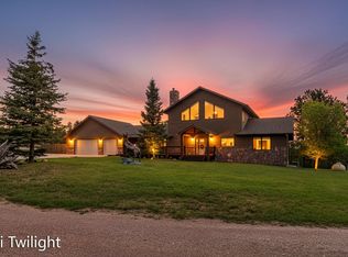 12375 Hall Dr, Custer, SD 57730