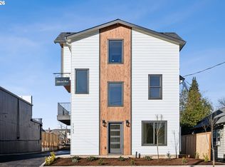 1730 SE Sherrett St, Portland, OR 97202
