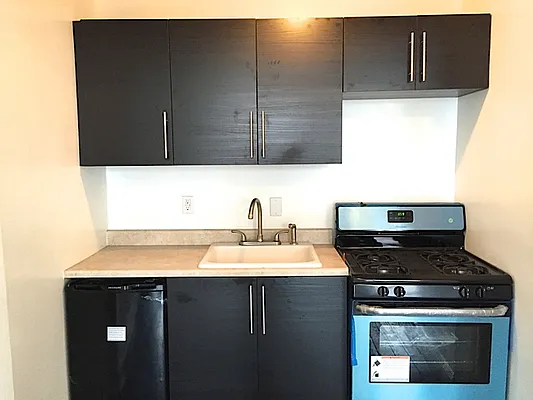 Rented by Friedman Roth Realty | media 16