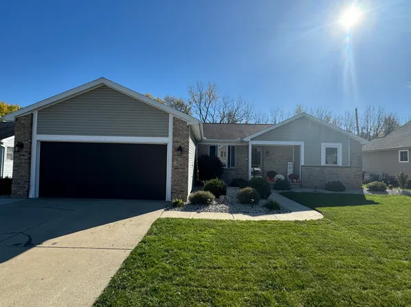 613 Rolling Hills Dr, Saint Marys, OH 45885