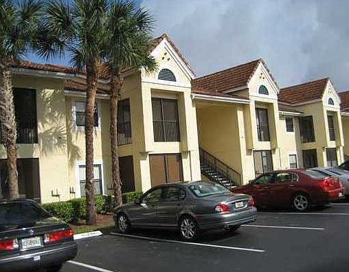 2nd image of 15051 SW 103rd Ln APT 4202