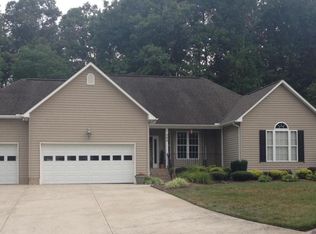 202 Fieldstone Dr, Andersonville, TN 37705