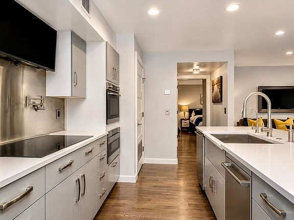 5th image of 1481 Center Street Ext APT 1102