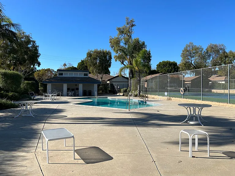 4955 Galano Dr — Photo 24