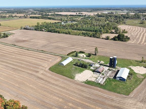 5th image of 5176 Aitken Rd