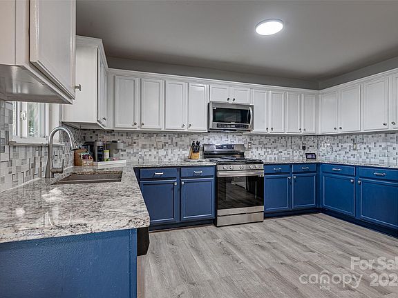 5th image of 4805 Stowe Derby Dr