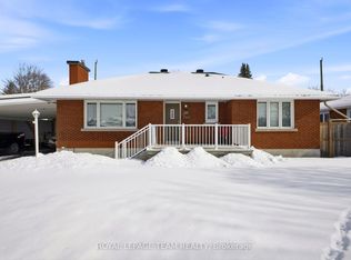 2171 Martha Ave, Ottawa, ON K1G1K6