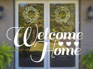 115 Winspear Rd, Elma, NY 14059