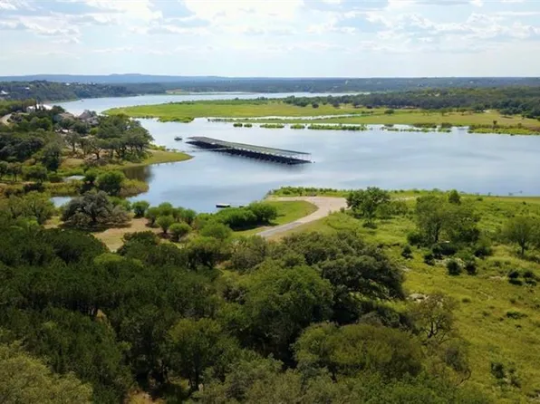 1501 Ridge Harbor Dr, Spicewood, TX 78669