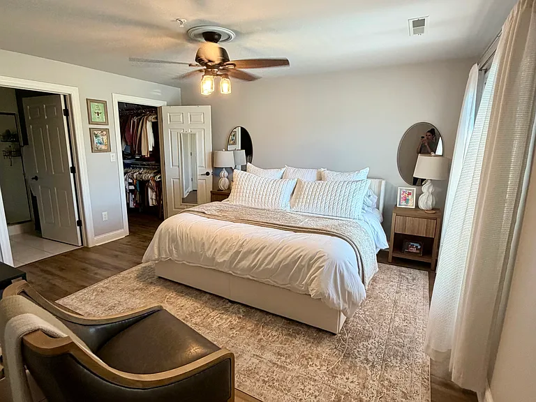 1515 N Van Buren St #403 — Photo 13