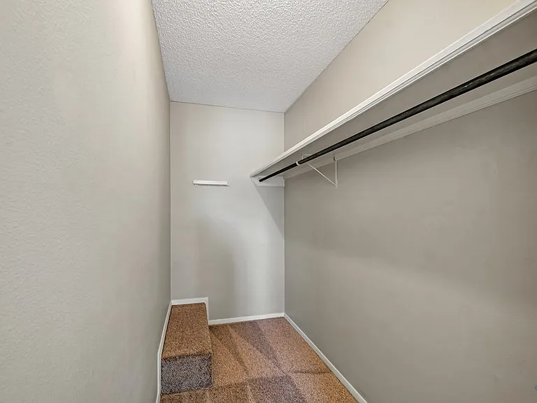 424 W Pecan Ave #B — Photo 28
