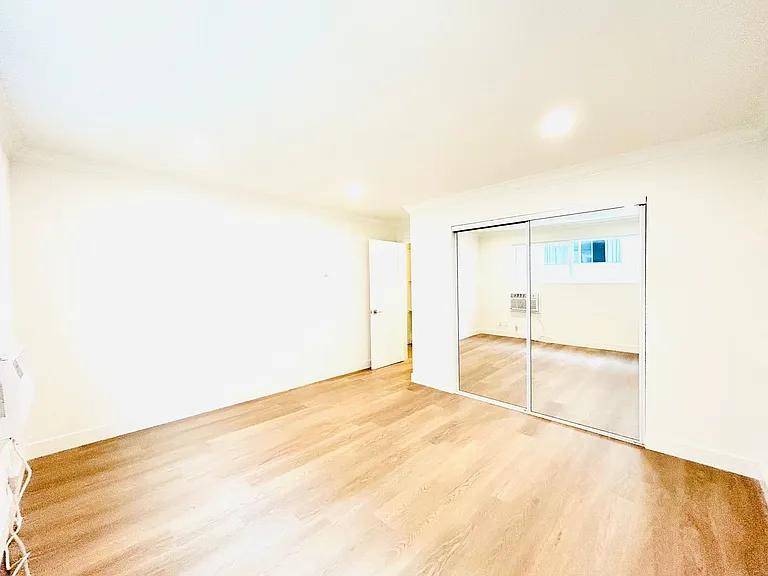3735 Bagley Ave — Photo 7