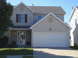 2 Breckenwood Ct, Bloomington, IL