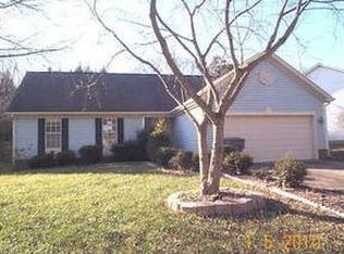 6432 Mounting Rock Rd, Charlotte, NC 28217