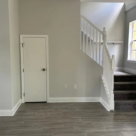 427 Madison Cir — Photo 22