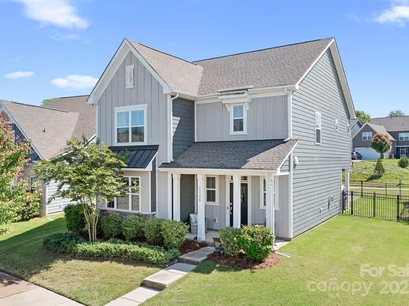 13359 Caite Ridge Rd, Davidson, NC 28036