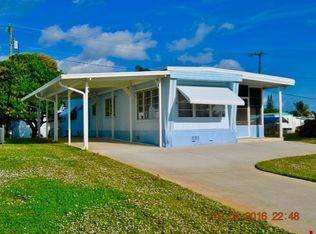 7039 SE Ridgeway Ter, Hobe Sound, FL 33455