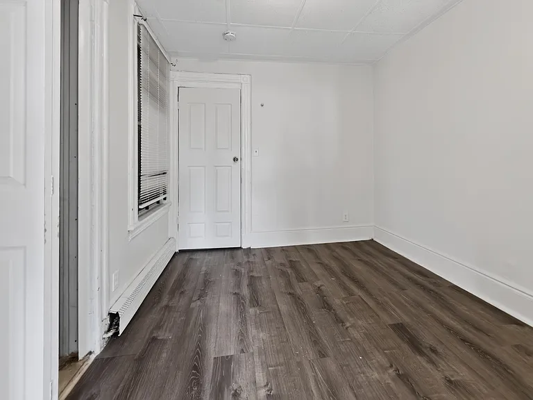 492 W Side Ave #2L — Photo 14