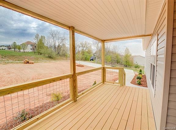 2nd image of 24 Round Top Cir