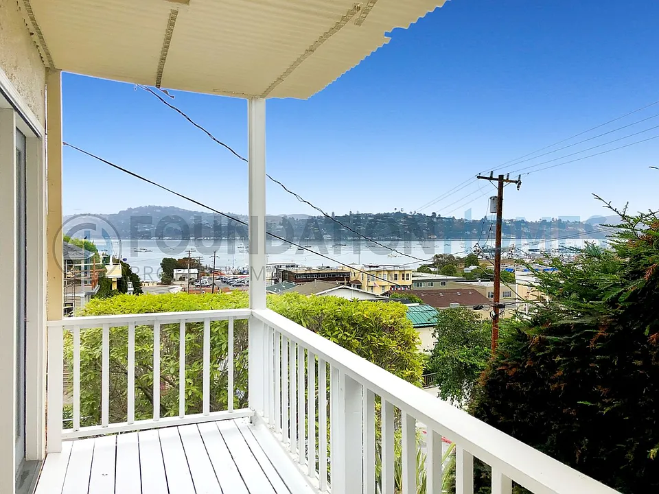 428 Napa St