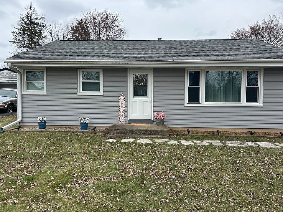 1st image of 33077 N Sunset Ave