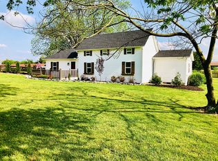 15063 W Spring Valley Rd, Gravette, AR 72736