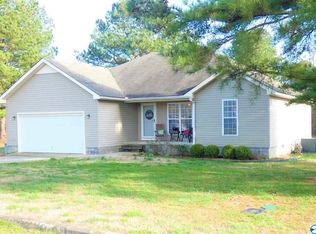 21418 Nelson Ln, Athens, AL 35614