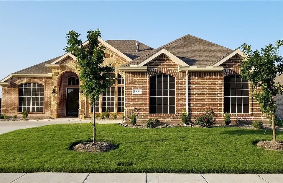 1st image of 4713 Bungalow Dr