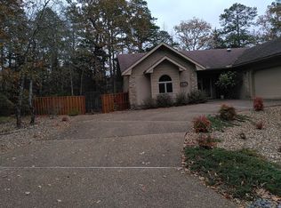 2 Ermalinda Ln, Hot Springs Village, AR 71909