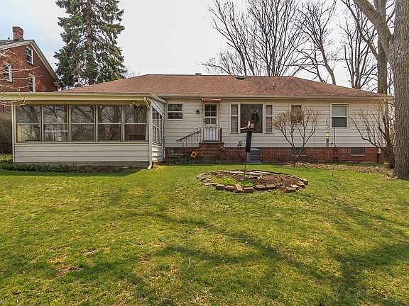 2nd image of 4949 Geraldine Ave