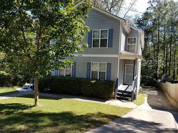 1127 A Side Appartment