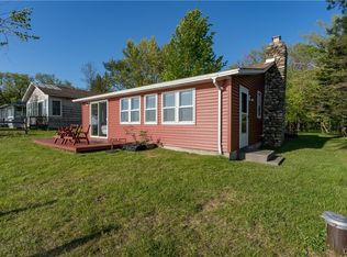 7605 Sunset Bluff Rd, Henderson, NY 13650