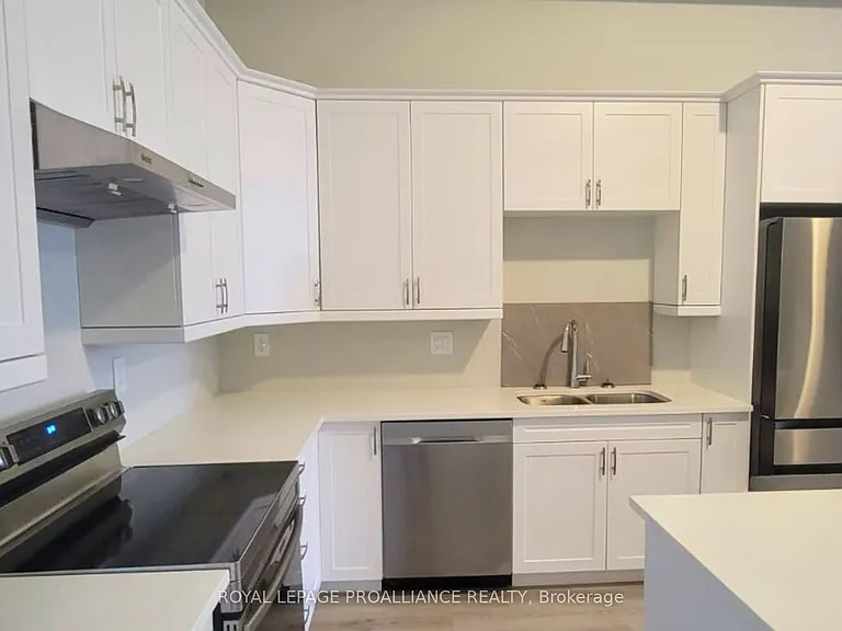 873 Charles Wilson Pkwy — Photo 13