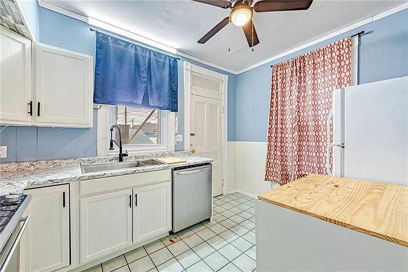 161 Jefferson Ave, Vandergrift, PA 15690 Zillow