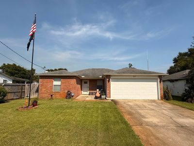 207 Green Dr, Mary Esther, FL, 32569