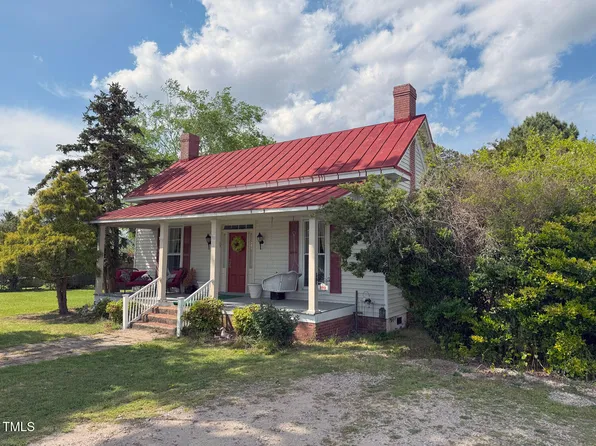 103 Tomlinson St, Black Creek, NC 27813