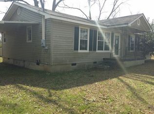165 Amy St, Bronwood, GA 39826