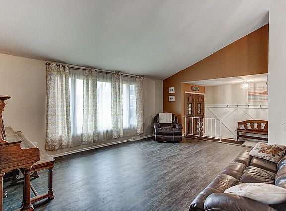 5th image of 13825 S Secretariat Ln