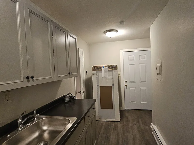341 Peck St #3A — Photo 5