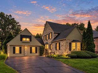 937 Orchard St, Racine, WI 53405