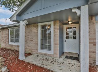 7306 Broken Arrow St, Baytown, TX 77521