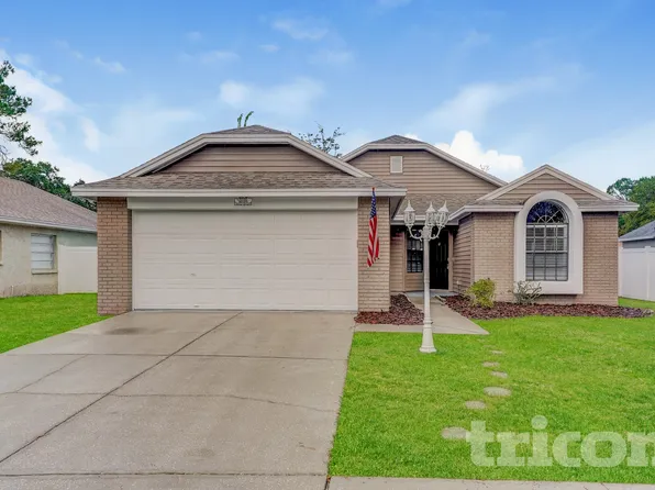 1620 Spinningwheel Dr, Lutz, FL 33559