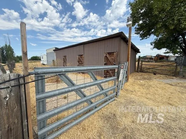 1285 S Jade Ave, Meridian, ID 83642