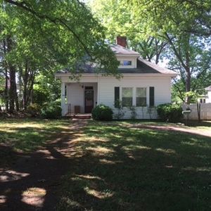 305 E Rutherford St, Landrum, SC, 29356