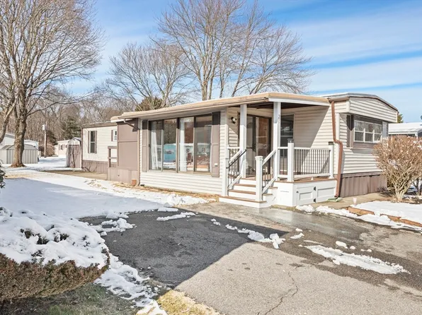 29 Thayer Dr, Taunton, MA 02780