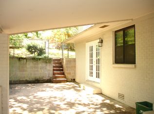 3743 Lakeshore Dr, North Little Rock, AR 72116