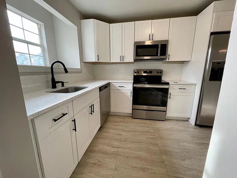 31 Chetwood Ct — Photo 4