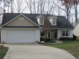 2011 Forget Me Not Ln, Wingate, NC 28174